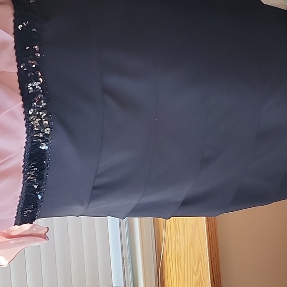 ENFOCUS Dress - Picture 7 of 9